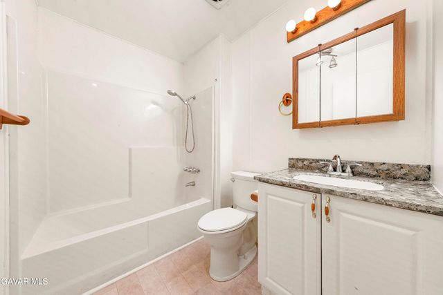 21213 Jimpson Way 244, Canyon Country, CA 91351