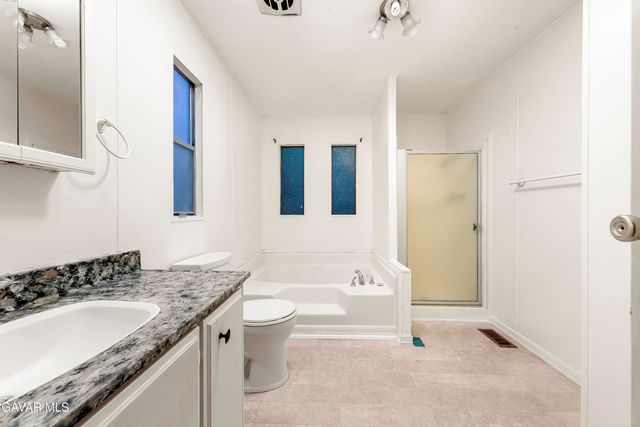 21213 Jimpson Way 244, Canyon Country, CA 91351