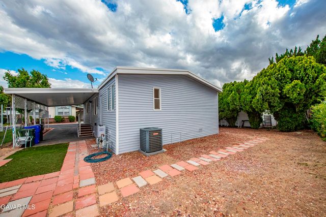 21213 Jimpson Way 244, Canyon Country, CA 91351