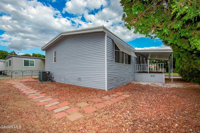 21213 Jimpson Way 244, Canyon Country, CA 91351