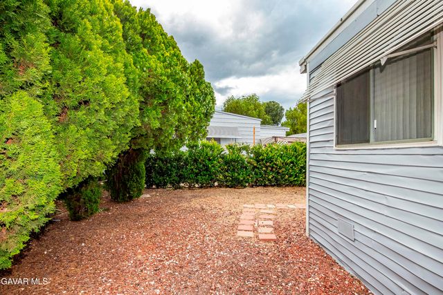 21213 Jimpson Way 244, Canyon Country, CA 91351