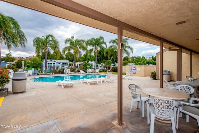 21213 Jimpson Way 244, Canyon Country, CA 91351
