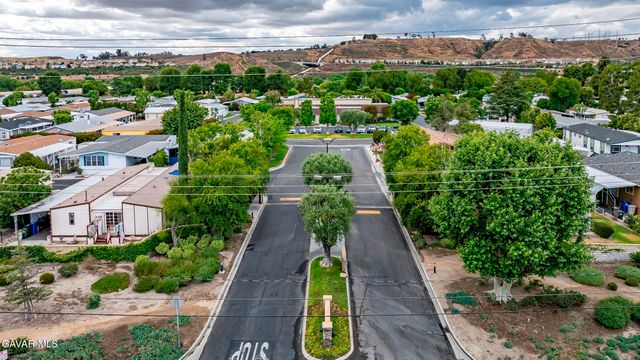 21213 Jimpson Way 244, Canyon Country, CA 91351