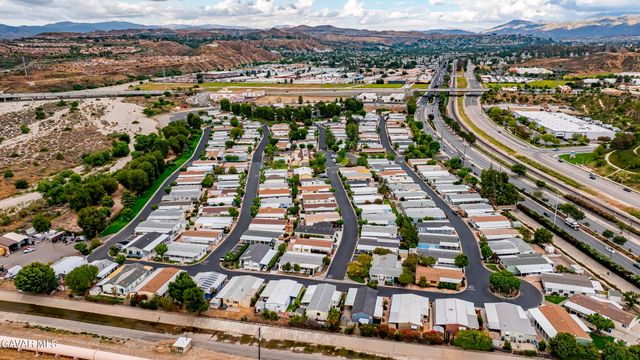 21213 Jimpson Way 244, Canyon Country, CA 91351