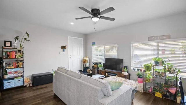 8441 Parkbrook Street, San Diego, CA 92114