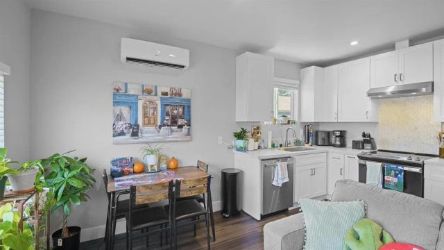 8441 Parkbrook Street, San Diego, CA 92114