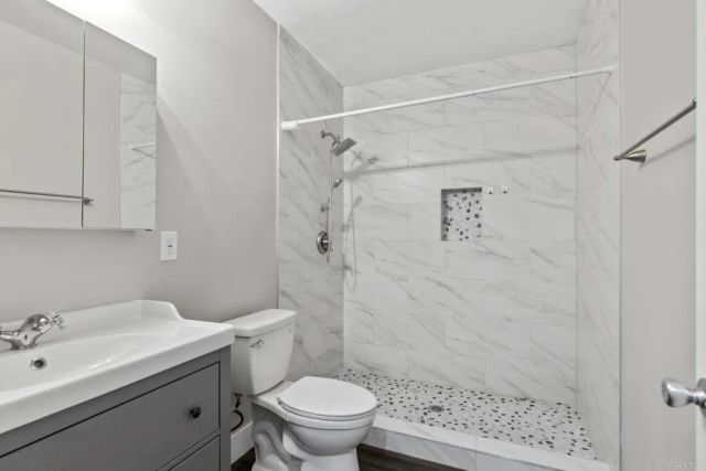 8441 Parkbrook Street, San Diego, CA 92114