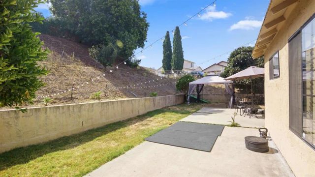 8441 Parkbrook Street, San Diego, CA 92114