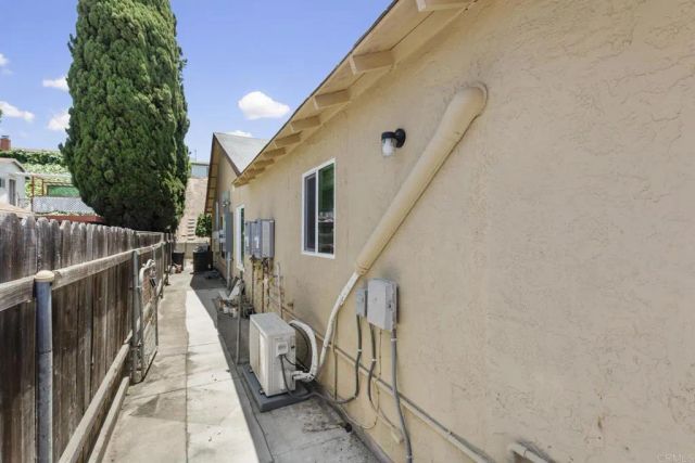 8441 Parkbrook Street, San Diego, CA 92114