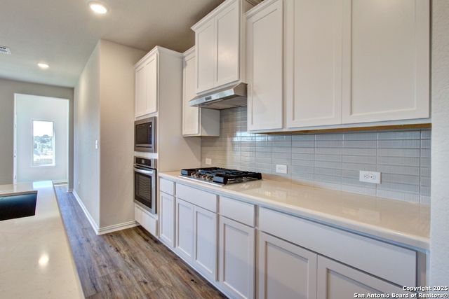 1826 Pining Street, New Braunfels, TX 78132