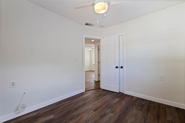 737 62ND AVENUE N, St Petersburg, FL 33702