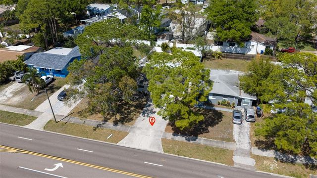 737 62ND AVENUE N, St Petersburg, FL 33702