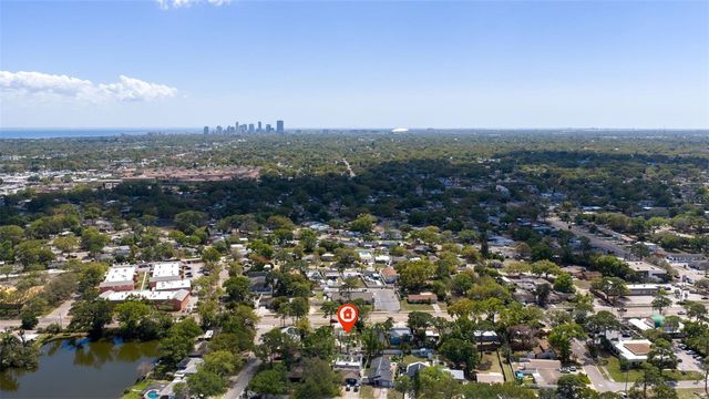 737 62ND AVENUE N, St Petersburg, FL 33702