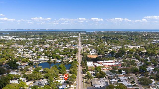 737 62ND AVENUE N, St Petersburg, FL 33702