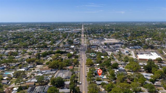 737 62ND AVENUE N, St Petersburg, FL 33702