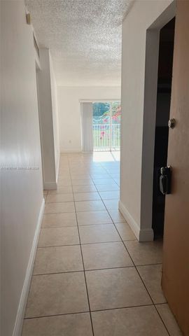 4920 NW 79th Ave 205, Doral, FL 33166