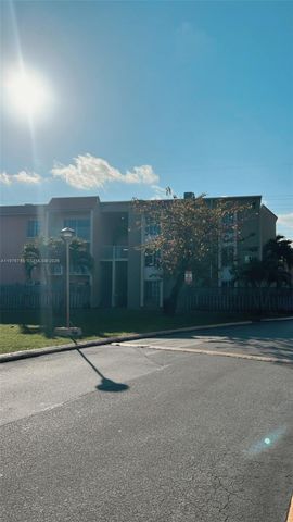 4920 NW 79th Ave 205, Doral, FL 33166