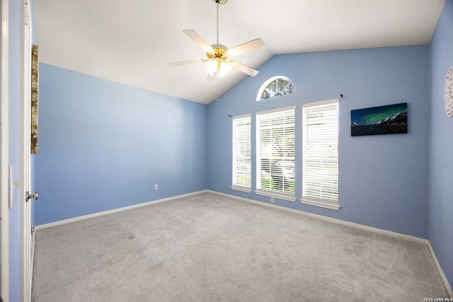 3011 FALL CREST DR, San Antonio, TX 78247