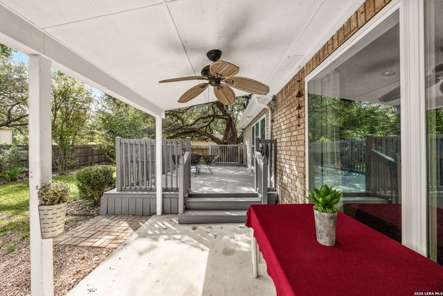 3011 FALL CREST DR, San Antonio, TX 78247