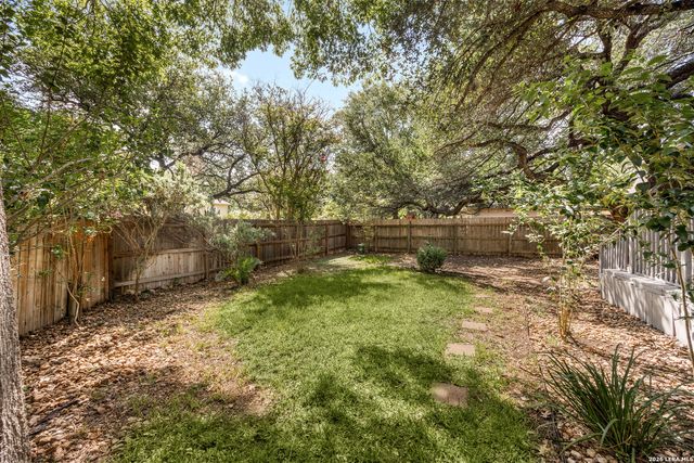 3011 FALL CREST DR, San Antonio, TX 78247