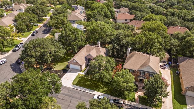 3011 FALL CREST DR, San Antonio, TX 78247