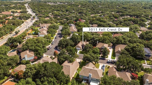 3011 FALL CREST DR, San Antonio, TX 78247