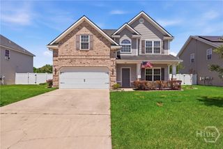 669 Red Oak Lane, Hinesville, GA 31313