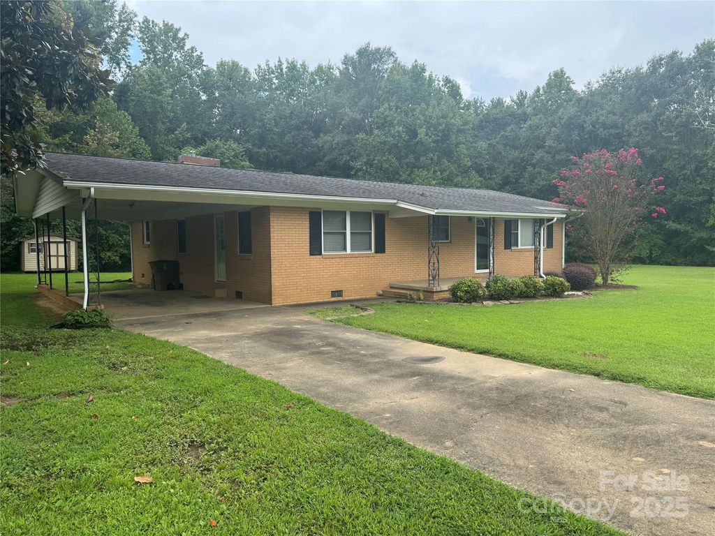 2028 Kings Road, Shelby, NC 28150