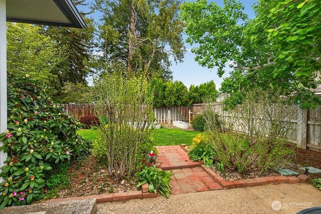 2105 Sutton Place, Wenatchee, WA 98801