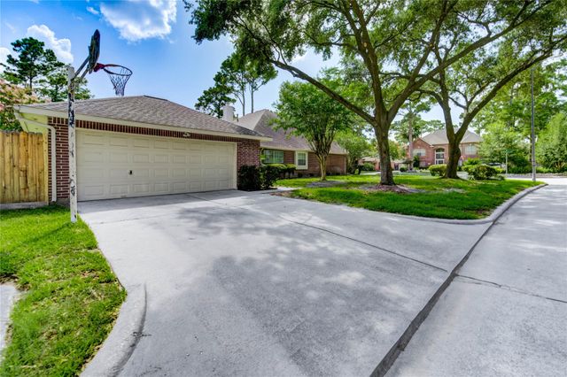 8803 Memorial Creek Drive, Spring, TX 77379