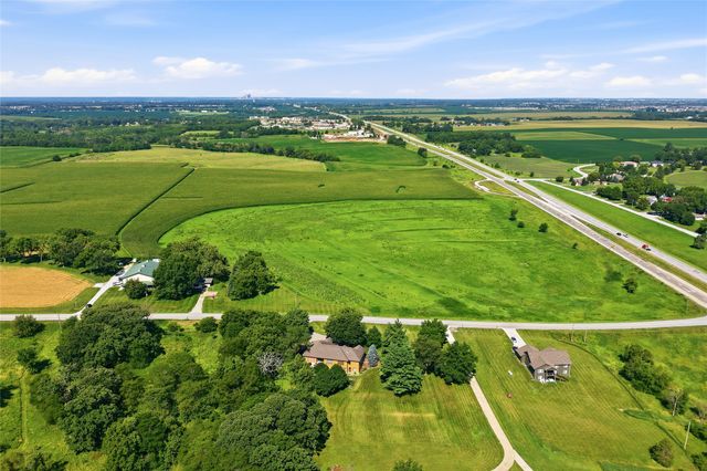 1051 NE 91st Street, Runnells, IA 50237