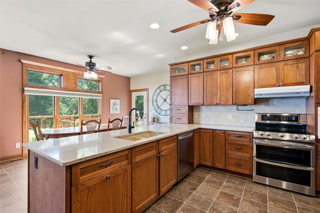 1051 NE 91st Street, Runnells, IA 50237