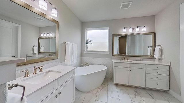 467 Cortaro DR, Dripping Springs, TX 78620