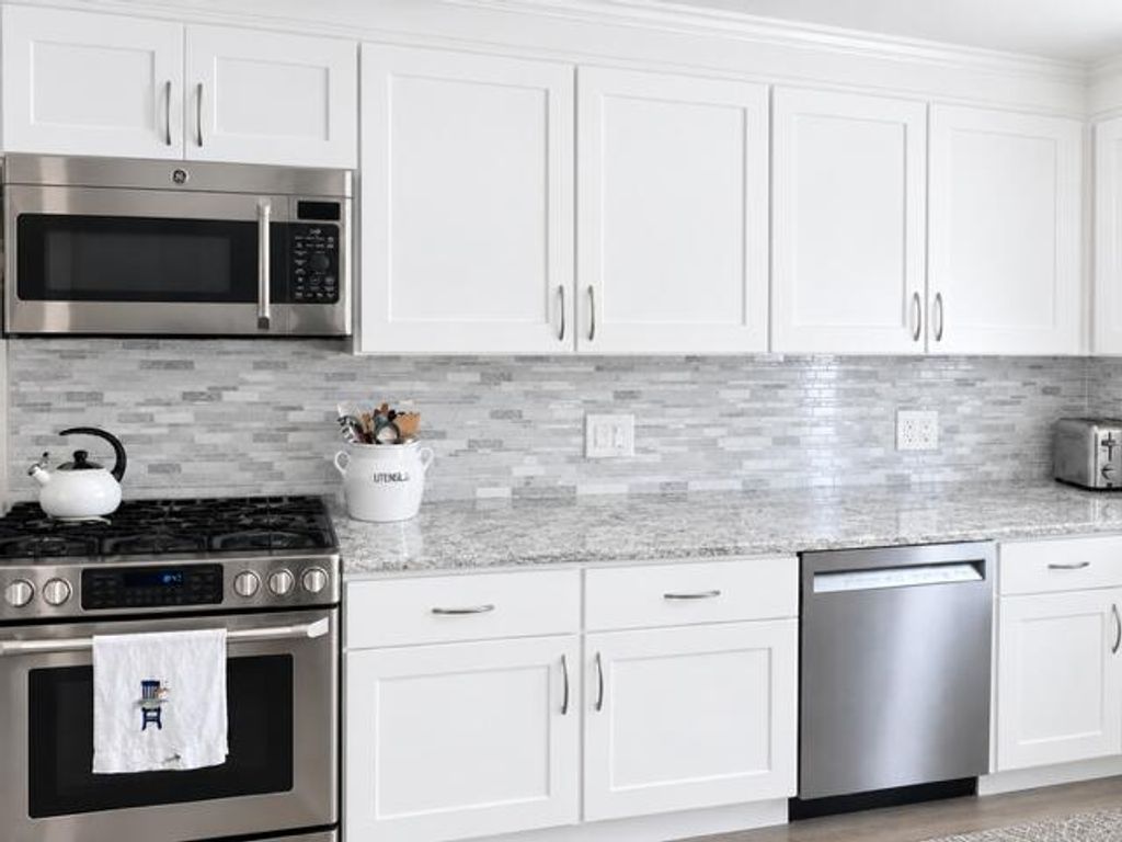 140 Hogan Road, Lewiston, ME 04240 — photo 5