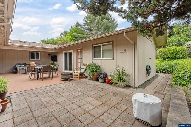 3030 NW Princess St, Corvallis, OR 97330