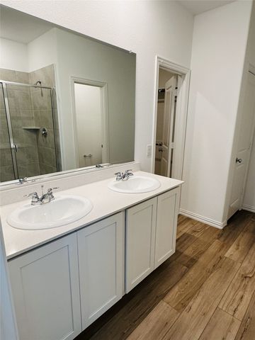 239 Jenkinson Drive, Fate, TX 75189