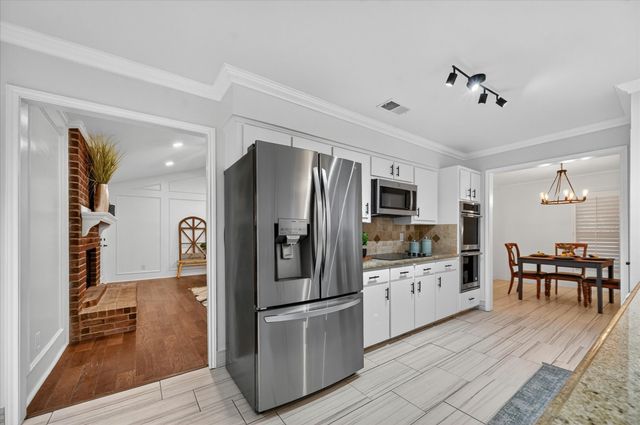 2709 Chadwick Drive, Plano, TX 75075