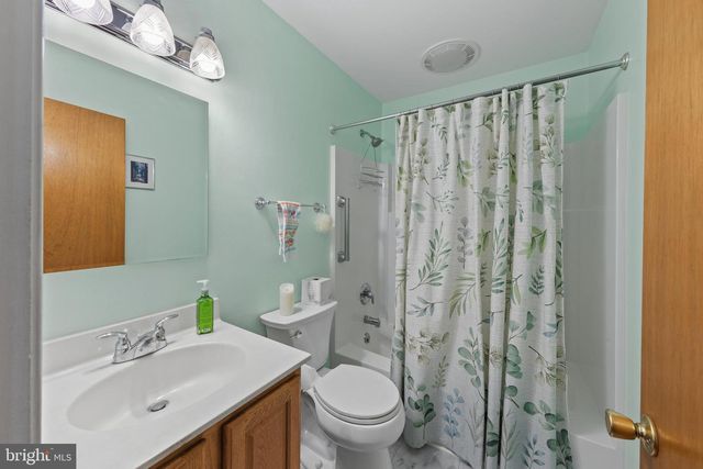 96 ORCHARD AVE, Dover, DE 19901