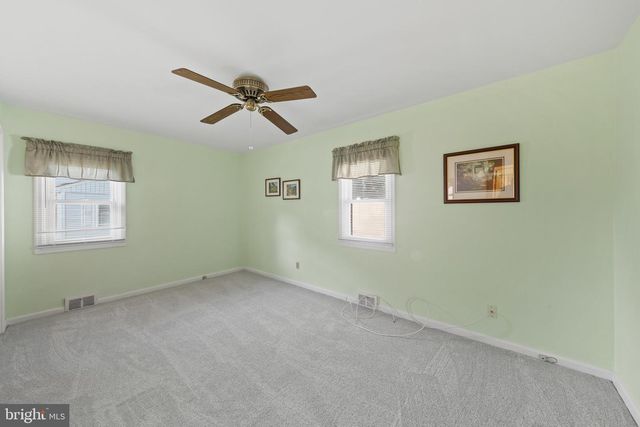 96 ORCHARD AVE, Dover, DE 19901