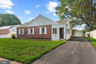 96 ORCHARD AVE, Dover, DE 19901