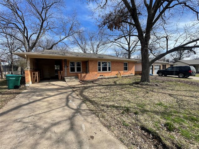 1309 N Binkley Street, Sherman, TX 75092