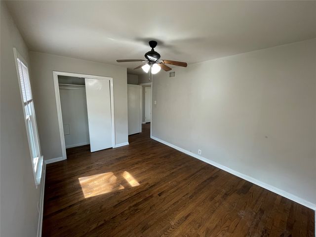 1309 N Binkley Street, Sherman, TX 75092