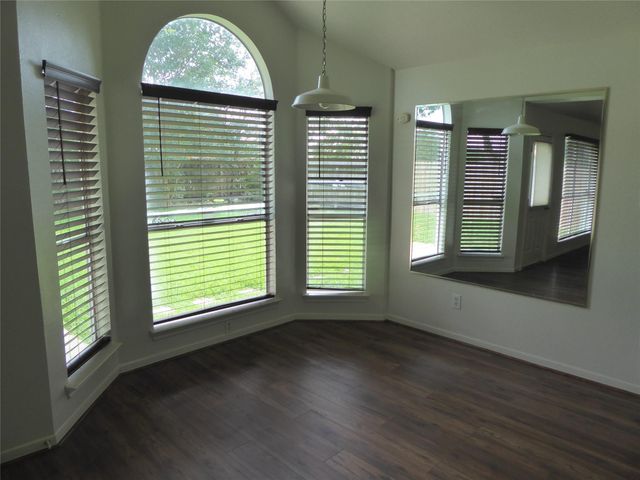 3522 Sheldon Drive, Pearland, TX 77584