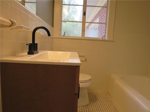 214 Jule Peek Avenue, Cedartown, GA 30125