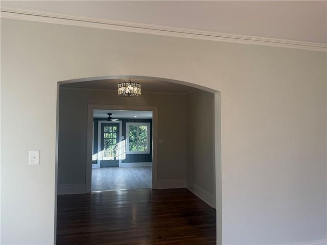 214 Jule Peek Avenue, Cedartown, GA 30125