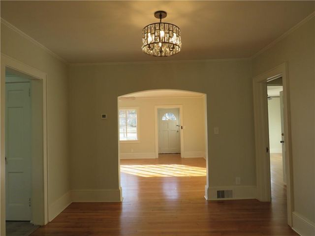 214 Jule Peek Avenue, Cedartown, GA 30125