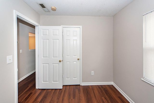 207 Tupperway Drive, Summerville, SC 29483