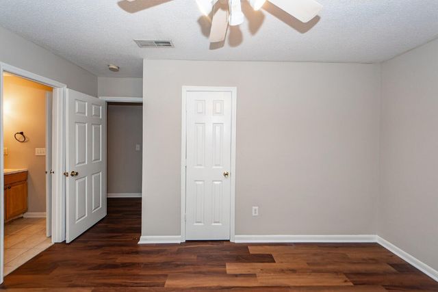 207 Tupperway Drive, Summerville, SC 29483