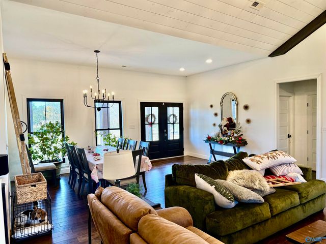 619 Neel School Road, Danville, AL 35619