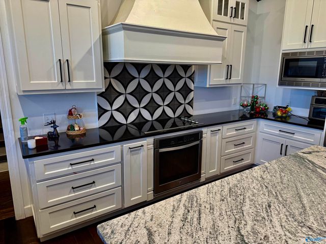 619 Neel School Road, Danville, AL 35619